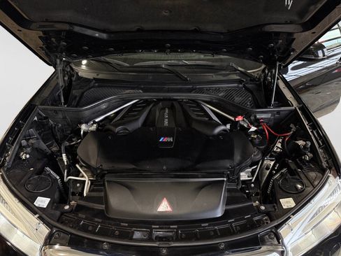 Used 2016 BMW X5 M image 20