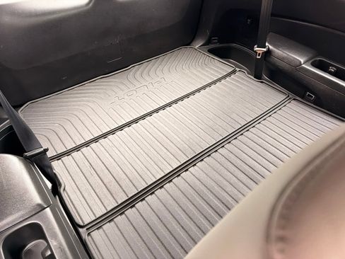 Used 2018 Honda Pilot EX-L image 18