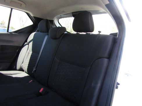 Used 2021 Nissan Kicks S FWD image 19