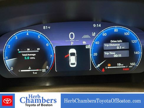Used 2026 Toyota Corolla SE w/ SE Package FWD image 5