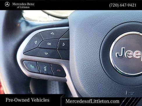 Used 2020 Jeep Cherokee Latitude Lux w/ Comfort/Convenience Group AWD/4WD image 23