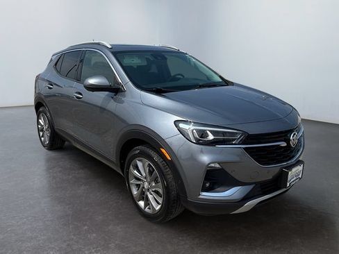 Used 2021 Buick Encore GX Essence w/ Advanced Technology Package FWD image 7