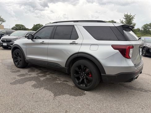 Used 2021 Ford Explorer ST w/ Equipment Group 401A AWD/4WD image 6