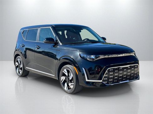 Used 2025 Kia Soul GT-Line image 3