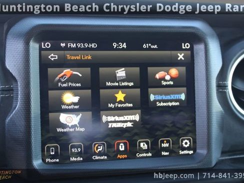 Used 2021 Jeep Wrangler Unlimited Sahara image 27