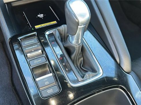 Used 2023 Acura Integra A-Spec image 18