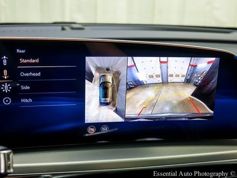 New 2025 Cadillac Lyriq Luxury image 15