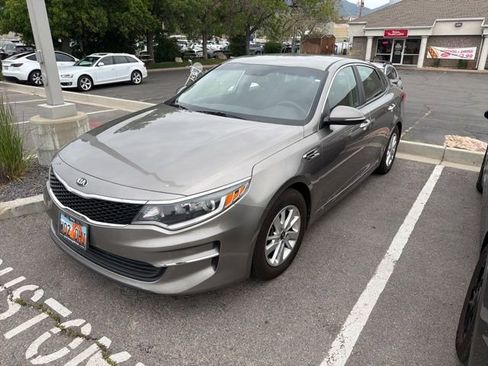 Used 2016 Kia Optima LX FWD image 1
