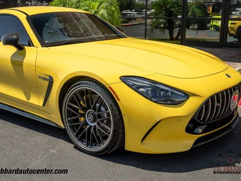 Used 2025 Mercedes-Benz AMG GT 63 image 10