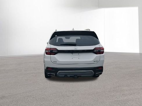 Used 2023 Honda Pilot Elite image 8