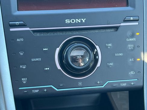 Used 2014 Ford Fusion Titanium image 16