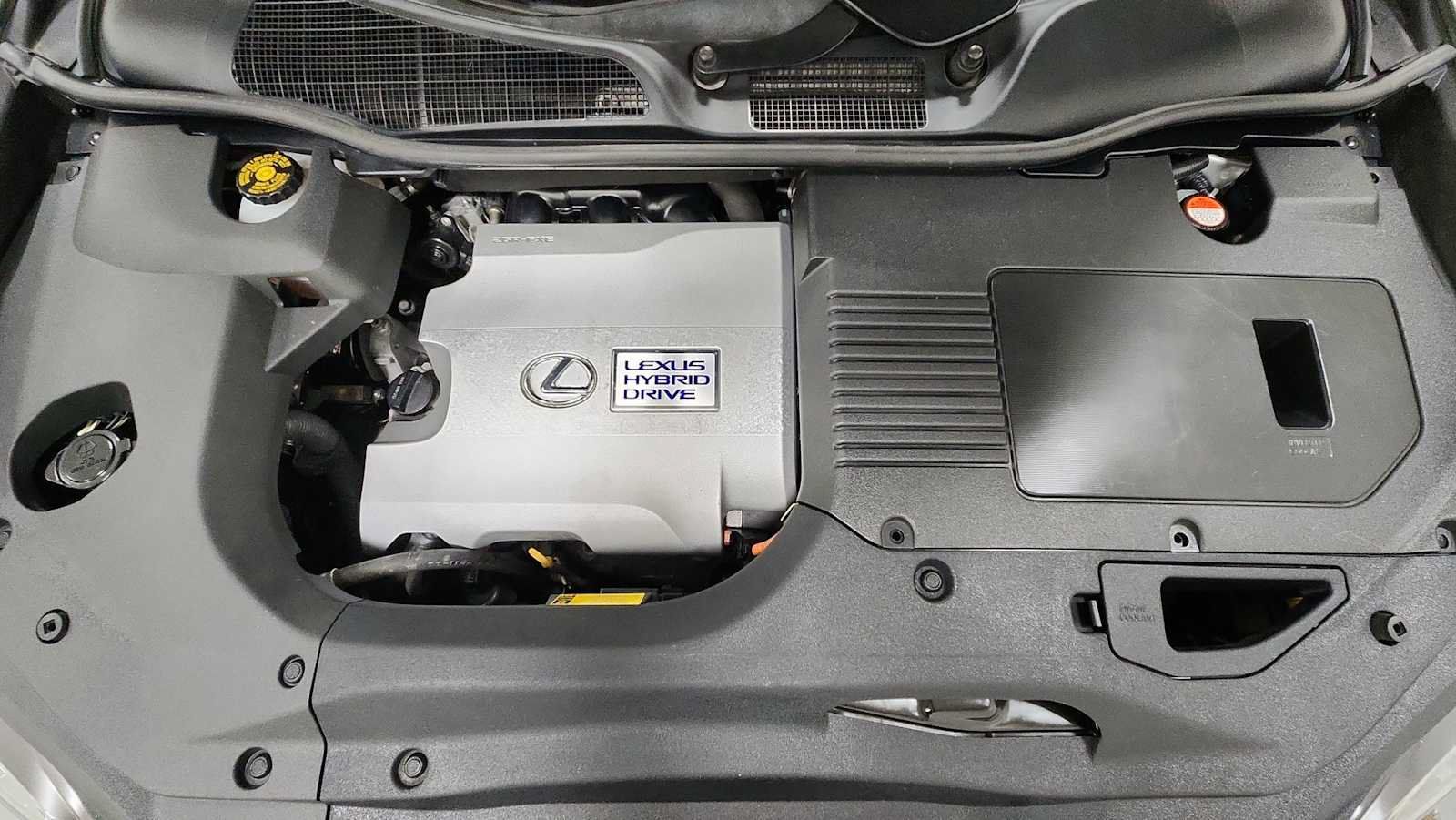 Used 2015 Lexus RX 450h AWD image 31