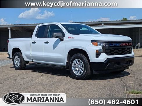 Used 2023 Chevrolet Silverado 1500 W/T w/ WT Value Package AWD/4WD image 1