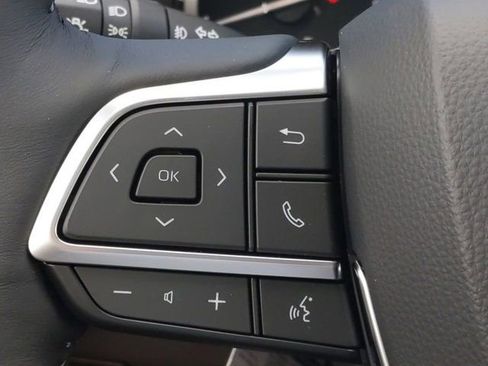 Used 2020 Toyota Highlander Limited FWD image 26