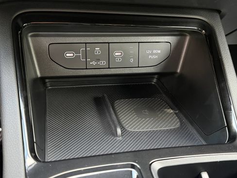 Used 2025 Kia K5 GT FWD image 24