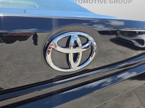 Used 2026 Toyota Corolla LE FWD image 16