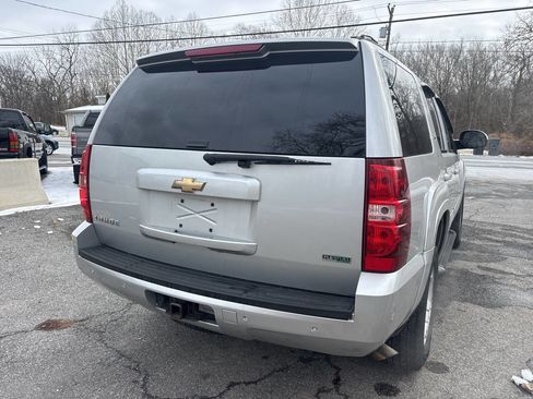 Used 2010 Chevrolet Tahoe LT w/ Luxury Package image 13