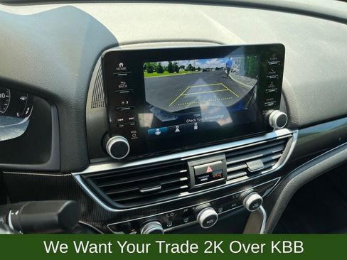 Used 2022 Honda Accord Sport image 17