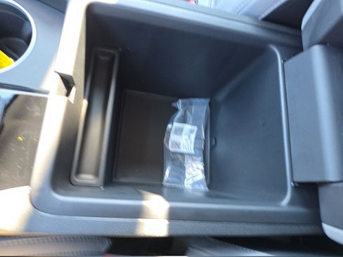 New 2025 Honda Pilot Touring image 28