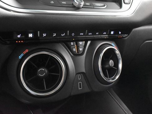 Used 2023 Chevrolet Blazer LT w/ LPO, Floor Liner Package FWD image 20