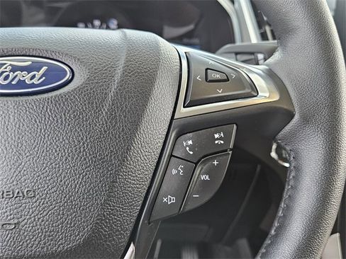 Used 2022 Ford Edge SEL w/ Convenience Package image 27