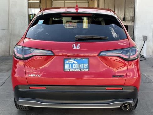 Used 2024 Honda HR-V Sport image 5
