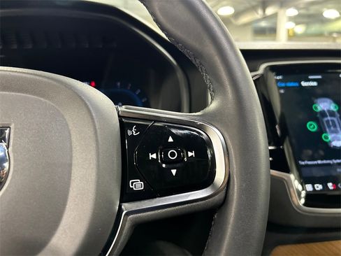 Certified 2023 Volvo XC90 B6 Plus w/ Protection Package Premier image 14