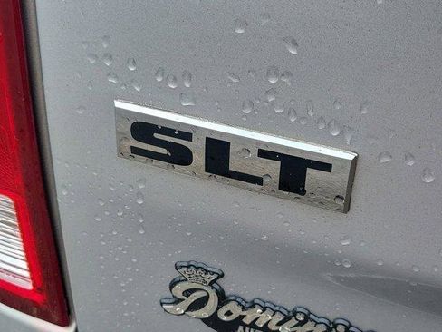Used 2016 RAM 1500 Classic SLT w/ SLT Plus D￩cor Group AWD/4WD image 7