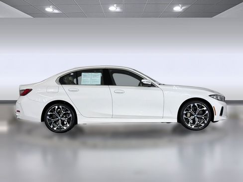 Used 2026 BMW 330i Sedan w/ Convenience Package RWD image 8