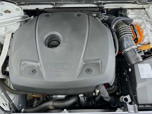 Certified 2021 Volvo XC90 T8 Inscription Expression w/ Advanced Package image 30