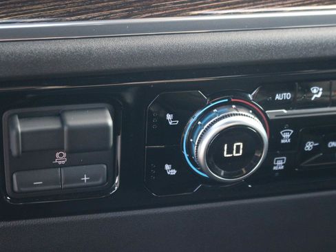 Used 2024 GMC Sierra 1500 Elevation AWD/4WD image 26