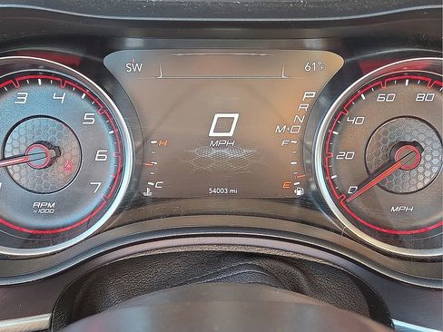 Used 2022 Dodge Charger SXT image 27