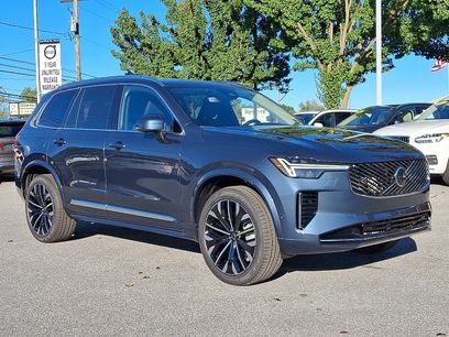 New 2026 Volvo XC90 B5 Plus