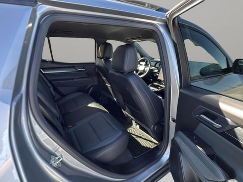 Used 2026 GMC Terrain AT4 image 14