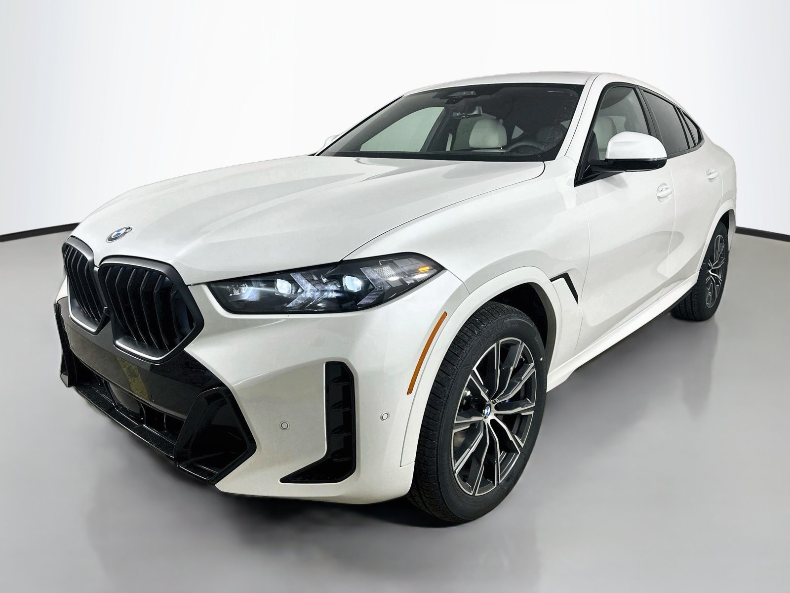 New 2027 BMW X6 xDrive40i AWD/4WD image 1