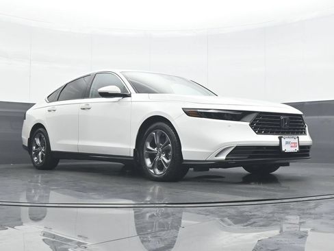 Used 2023 Honda Accord EX-L image 33