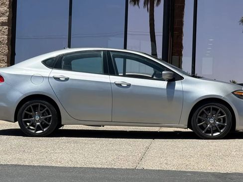 Used 2016 Dodge Dart SXT w/ Sun/Sound Group FWD image 15