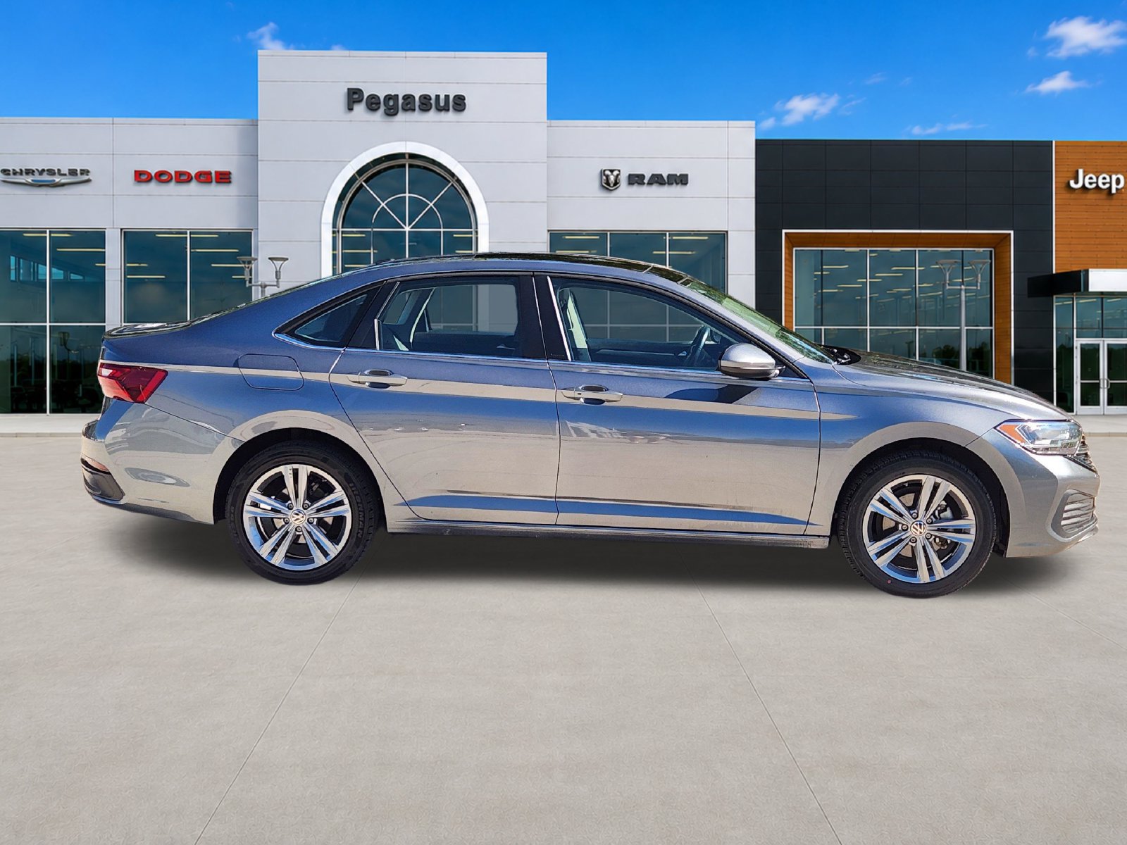 Used 2024 Volkswagen Jetta SE FWD image 7