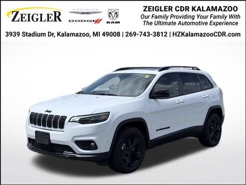 Certified 2023 Jeep Cherokee Altitude Lux w/ Lux Elite Package AWD/4WD image 1