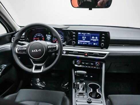 Used 2023 Kia K5 LXS FWD image 13