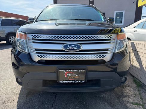 Used 2013 Ford Explorer XLT image 6