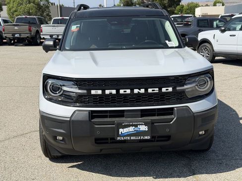 New 2026 Ford Bronco Sport Outer Banks w/ Outer Banks Tech Package+ AWD/4WD image 2