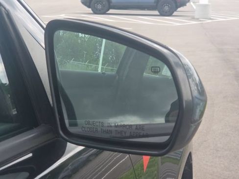 Used 2013 Dodge Avenger SXT FWD image 6