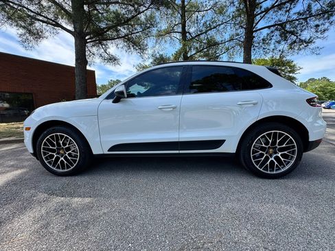 Used 2017 Porsche Macan S AWD/4WD image 9