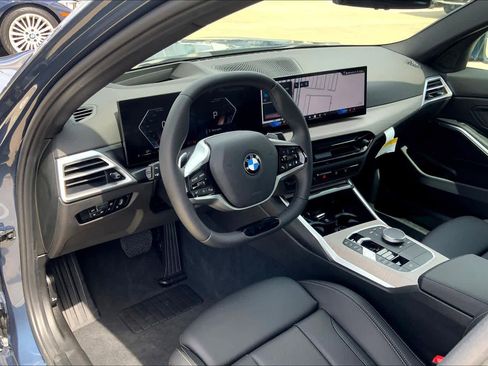 Used 2025 BMW 330i Sedan image 17
