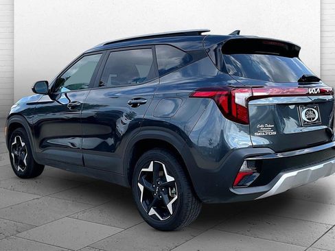 Used 2025 Kia Seltos S AWD/4WD image 4