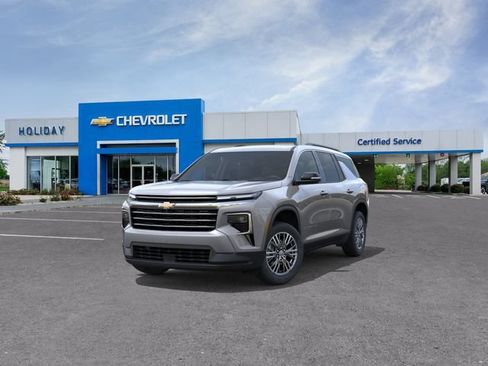 New 2026 Chevrolet Traverse LT w/ Driver Confidence Package FWD image 8