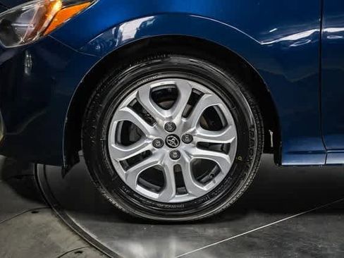 Certified 2017 Toyota Yaris iA image 10