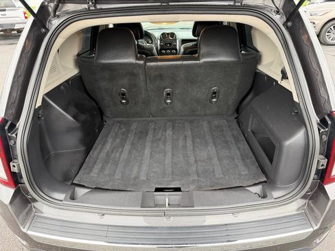 Used 2017 Jeep Compass High Altitude image 17