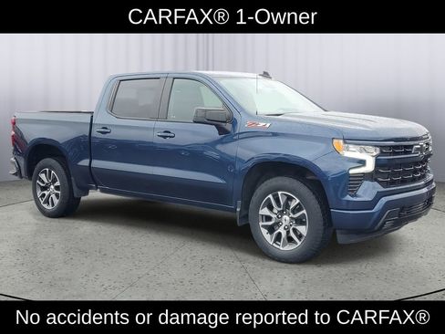 Used 2023 Chevrolet Silverado 1500 RST w/ Convenience Package II image 2